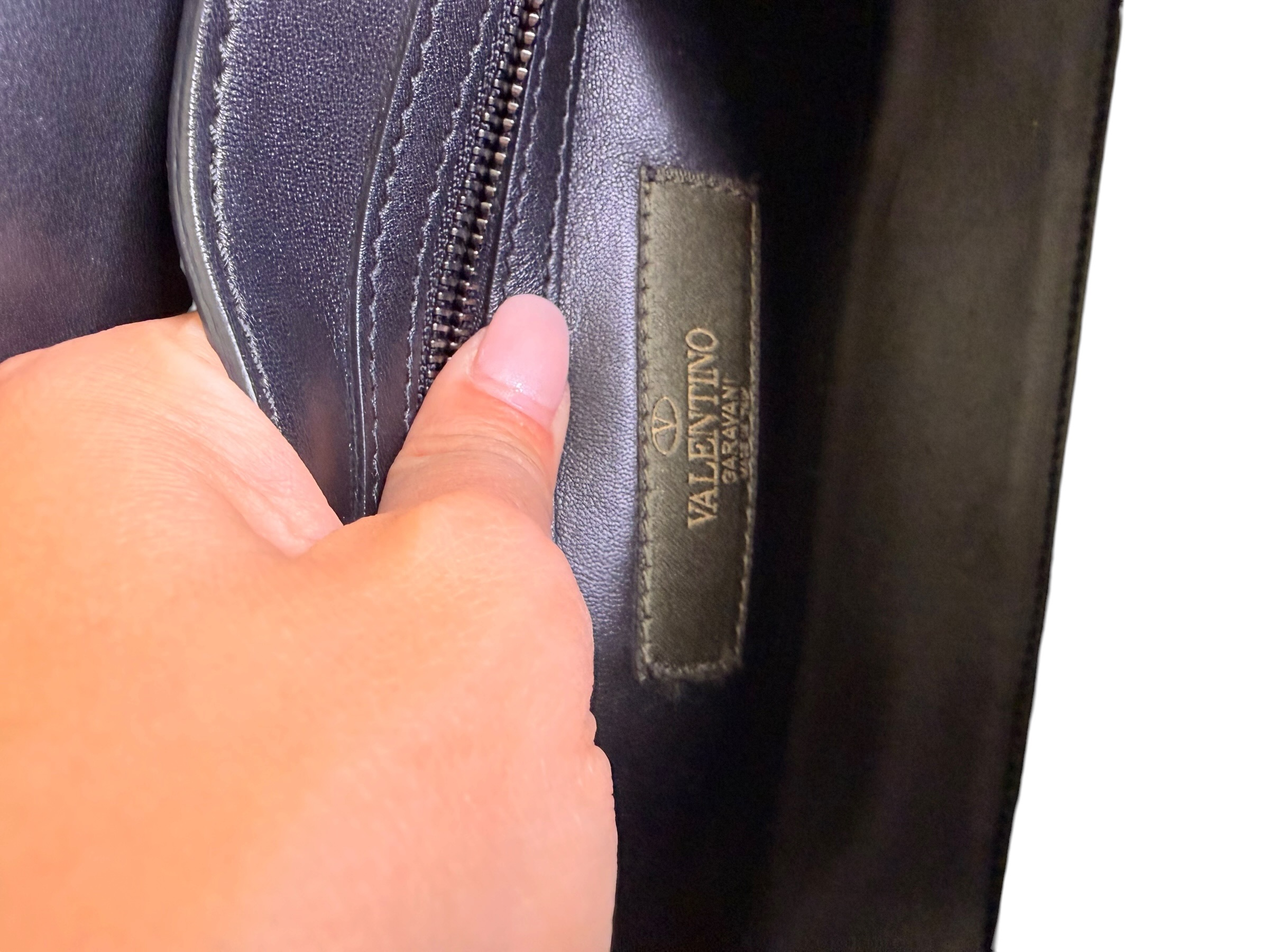 Valentino Rockstud-Tasche | LOOP-Marktplatz