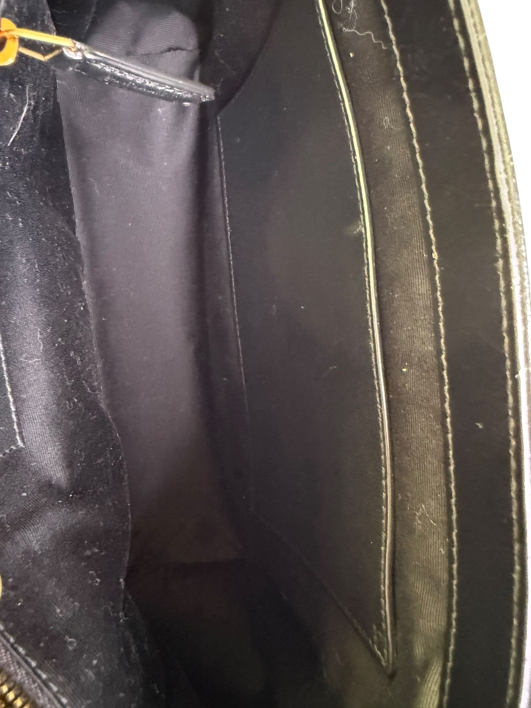 Saint Laurent Niki-Tasche, hervorragender Zustand | LOOP-Marktplatz