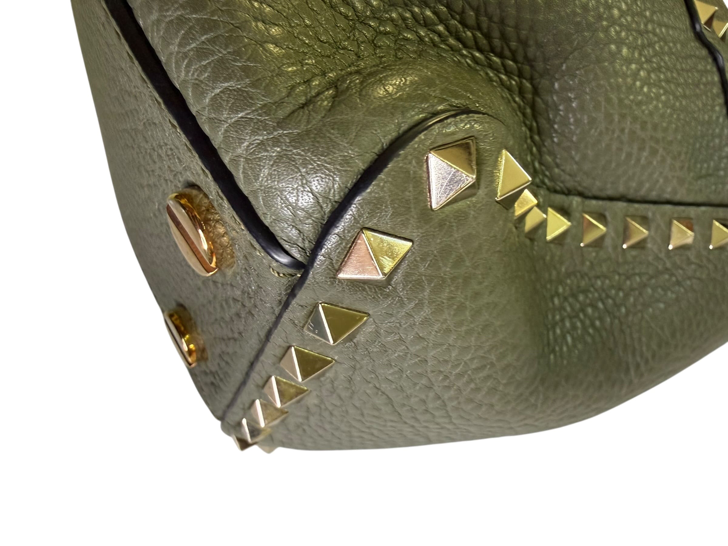 Valentino-Tasche | LOOP-Marktplatz
