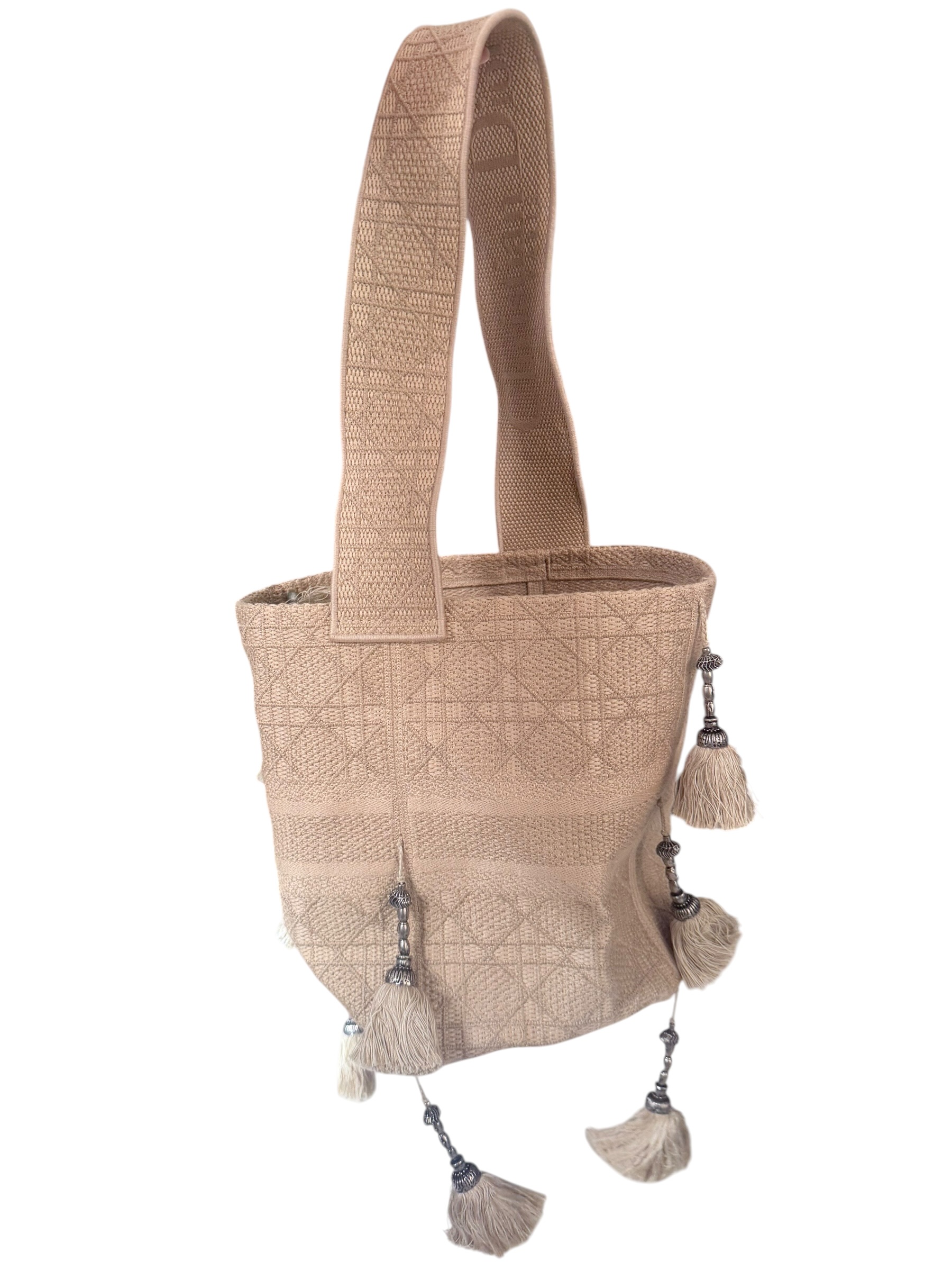 Dior D-Bubble-Tasche | LOOP-Marktplatz