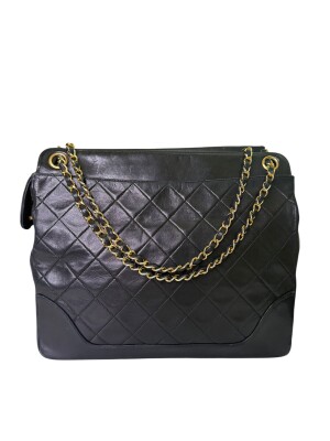 Vintage Chanel bag | LOOP-Marktplatz