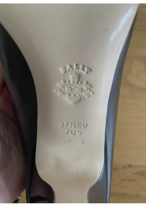 BALLY Pumps Classics | LOOP-Marktplatz