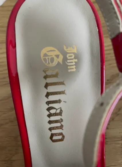 JOHN GALLIANO – Klassische Pumps | LOOP-Marktplatz
