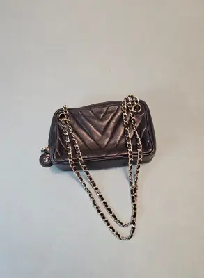 CHANEL, camera bag cuir marine | LOOP-Marktplatz