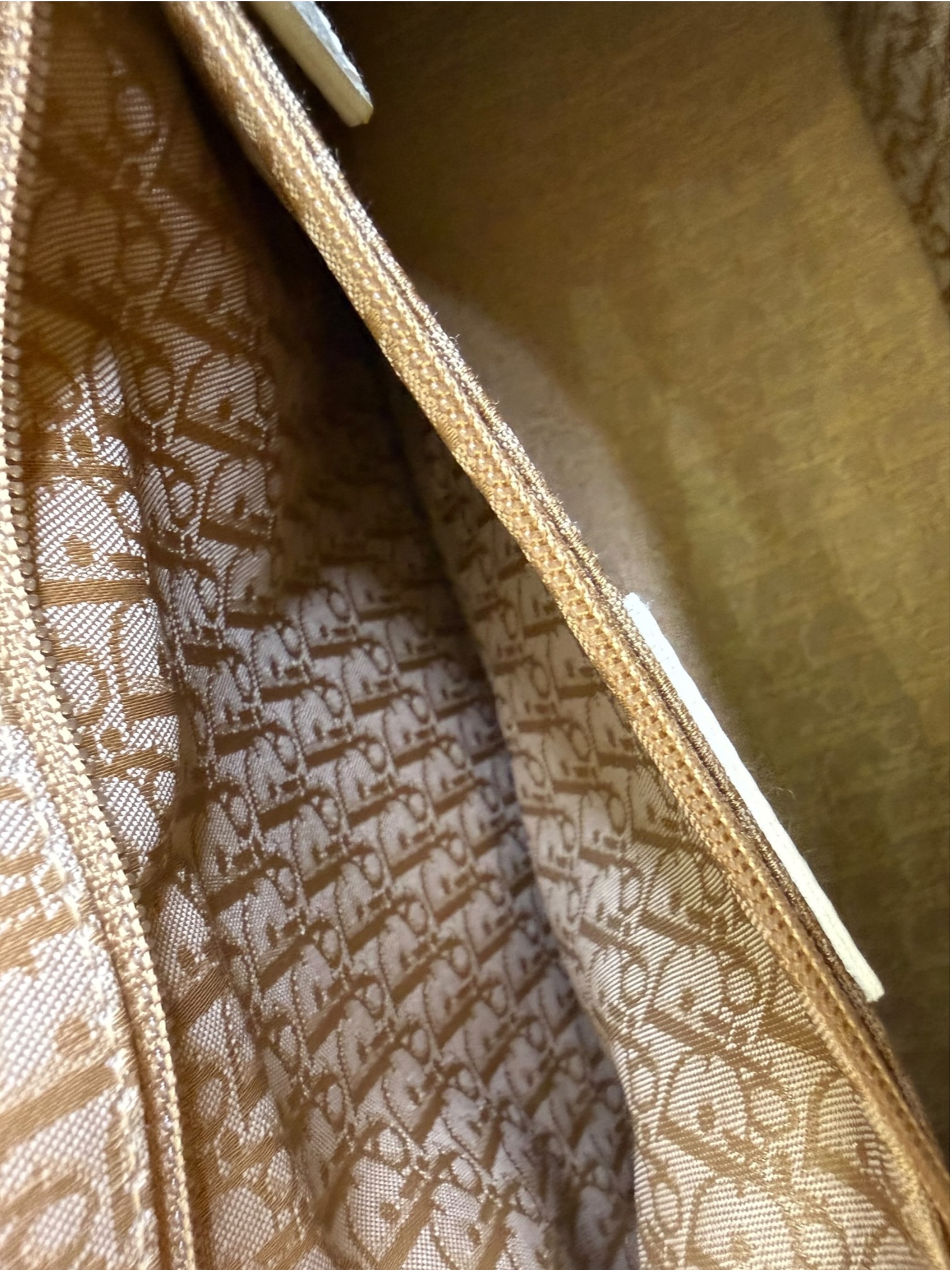Dior-Tasche