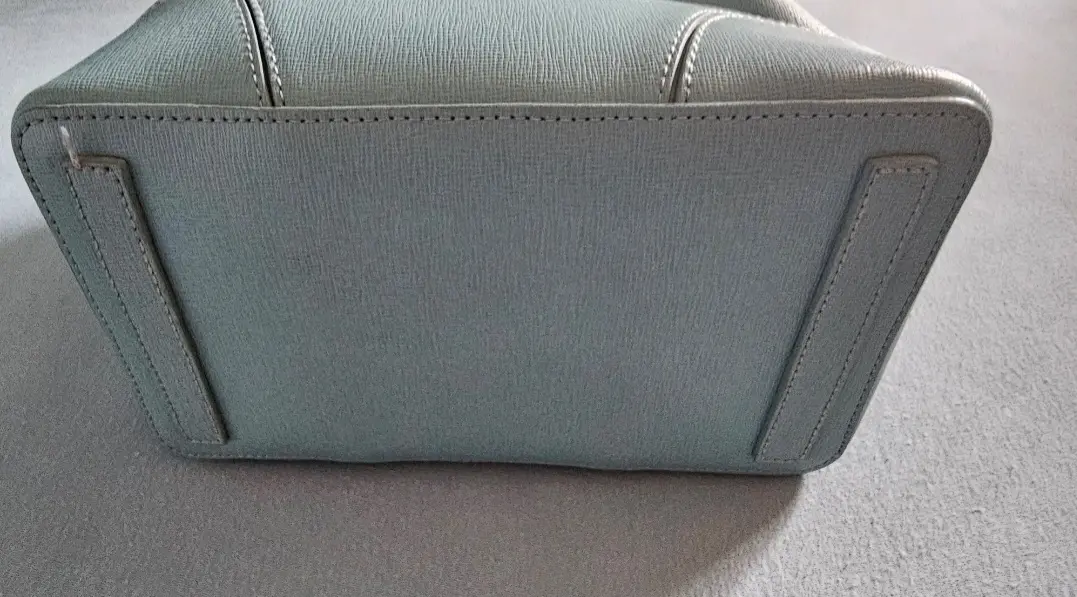 FURLA, sac seau cuir et accessoires | Marché LOOP