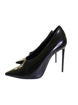 Saint Laurent pumps | LOOP-Marktplatz
