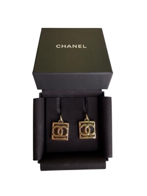 Chanel earrings | LOOP-Marktplatz
