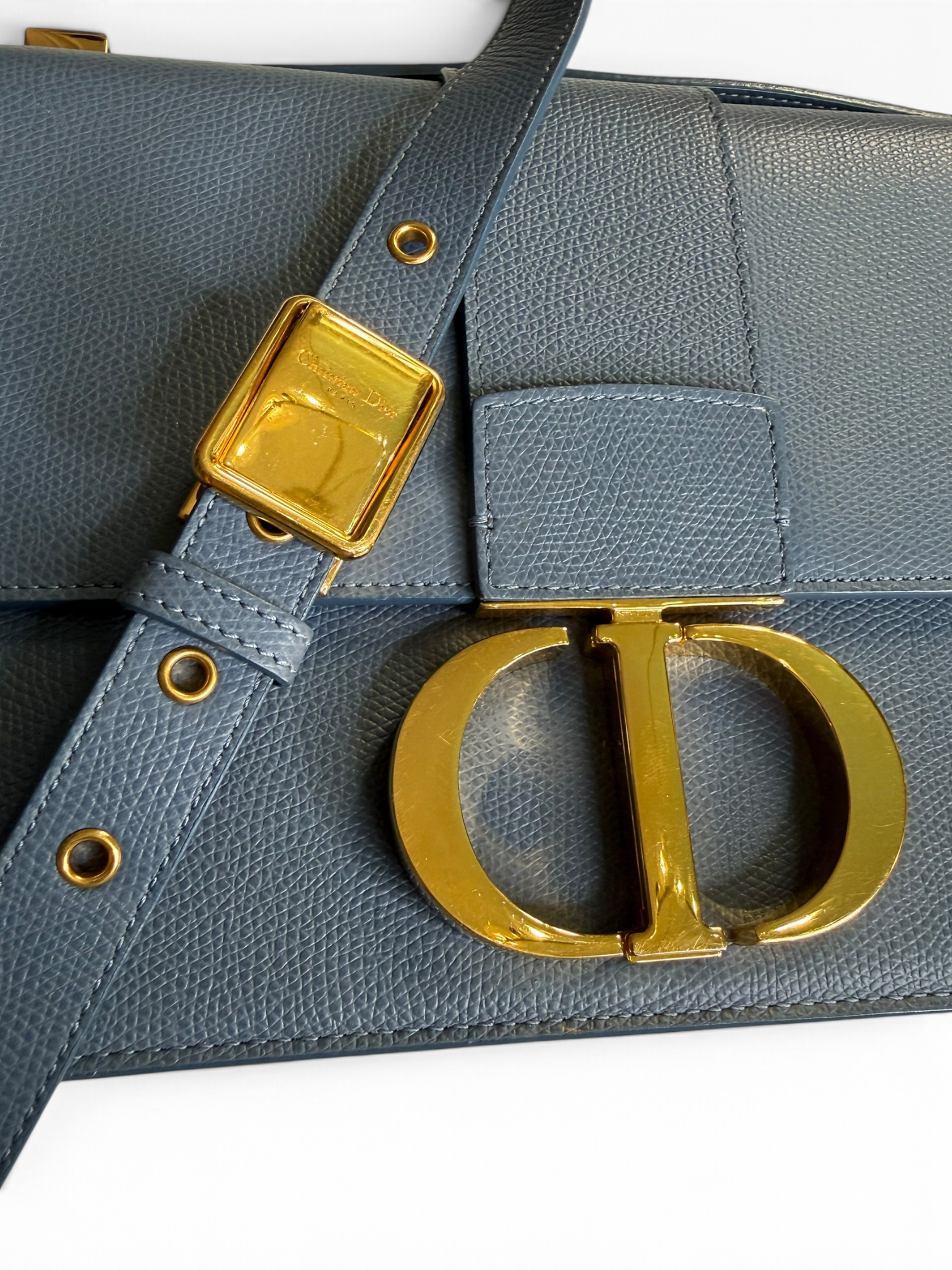 Dior Montaigne Tasche | LOOP-Marktplatz