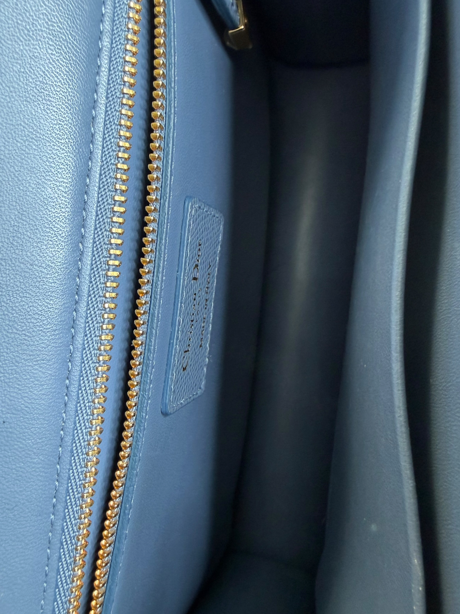 Dior Montaigne Tasche