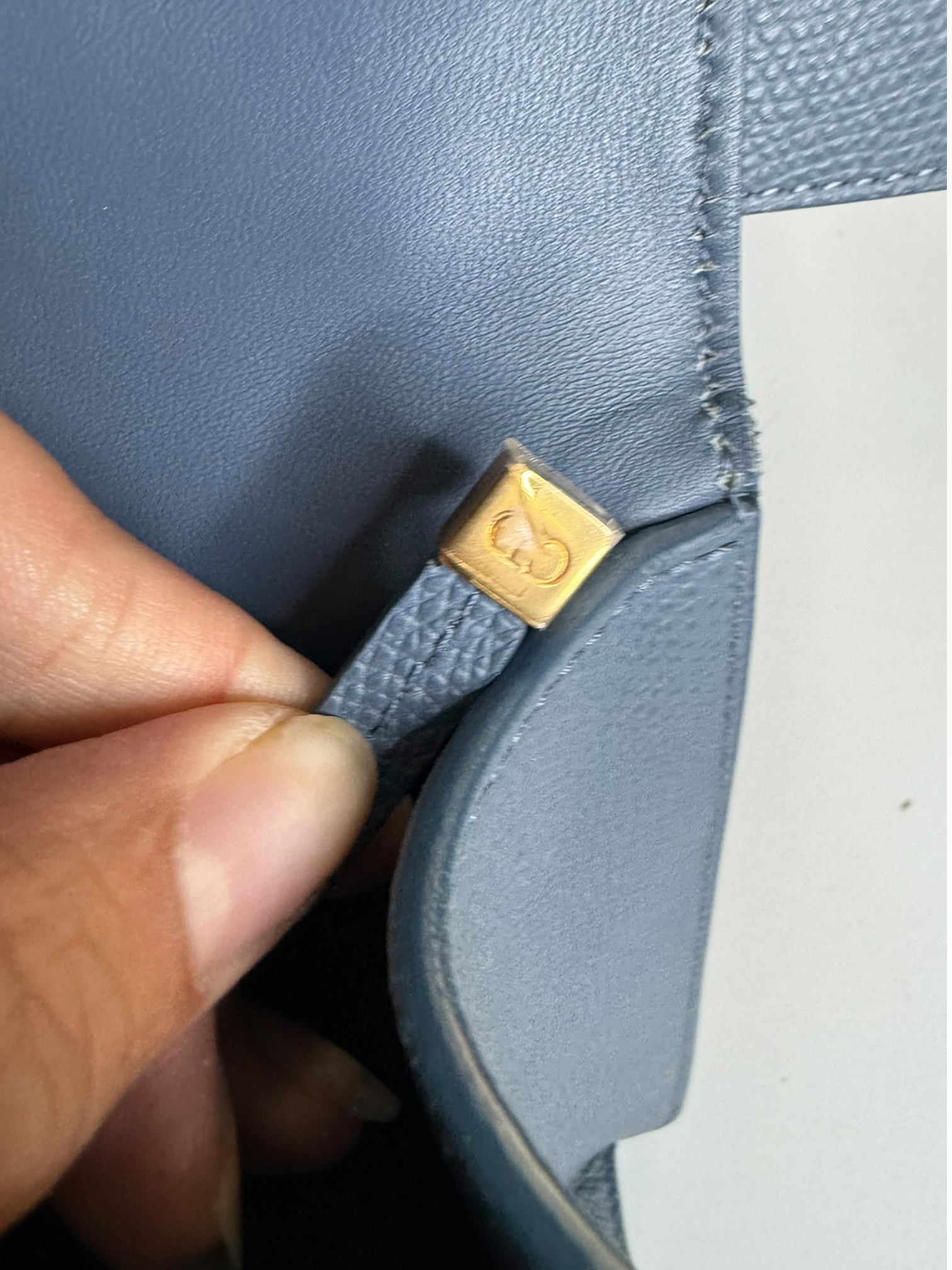 Dior Montaigne Tasche | LOOP-Marktplatz