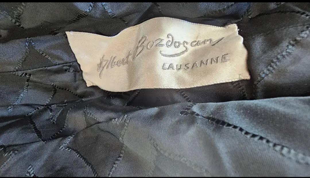 Albert BOZDOGAN, schwarzer Astrachan | LOOP-Marktplatz