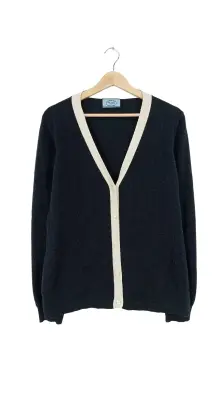 PRADA cardigans | LOOP-Marktplatz