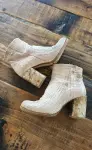 AS98, Stiefel in Puderrosa