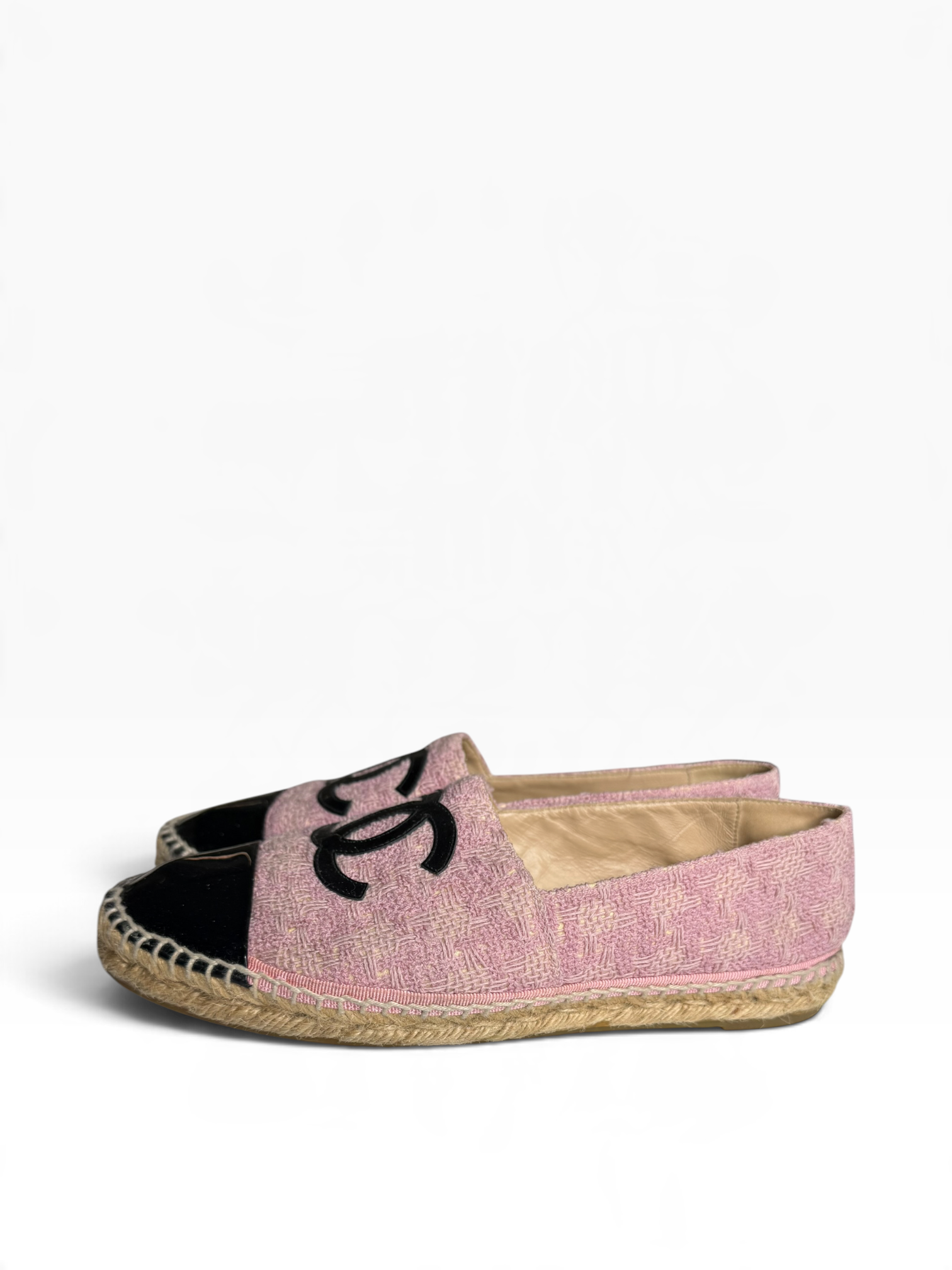 Espadrilles von Chanel