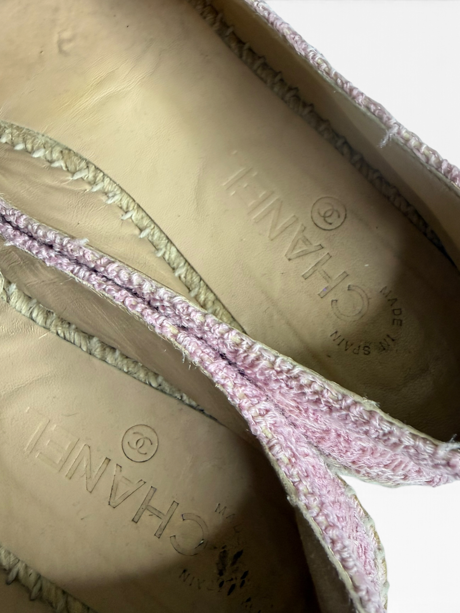 Espadrilles von Chanel