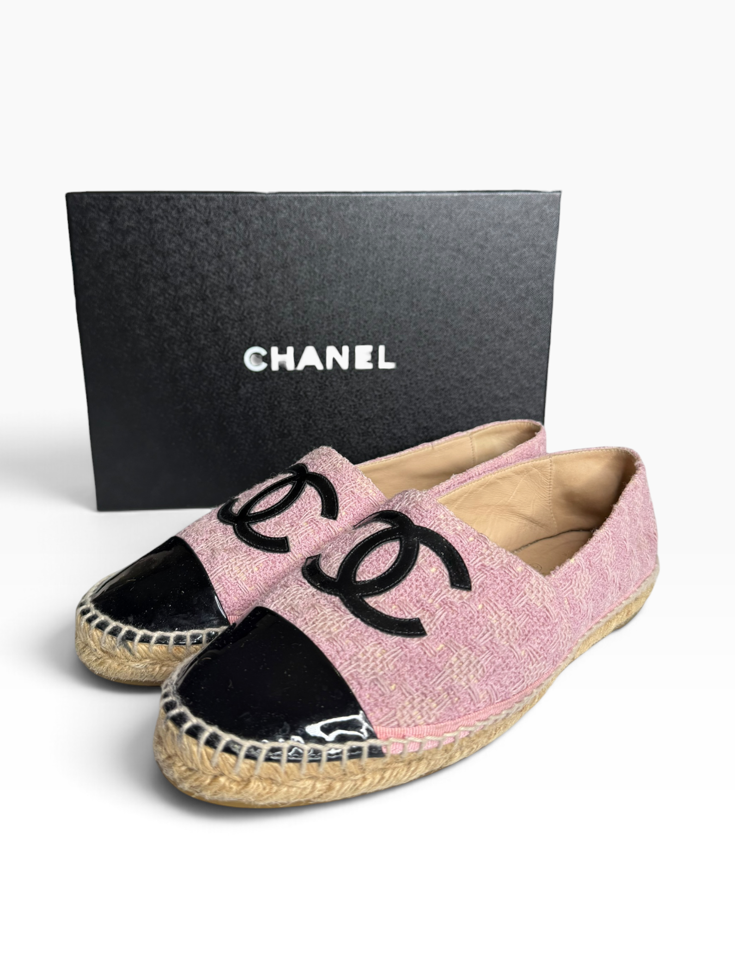 Espadrilles von Chanel