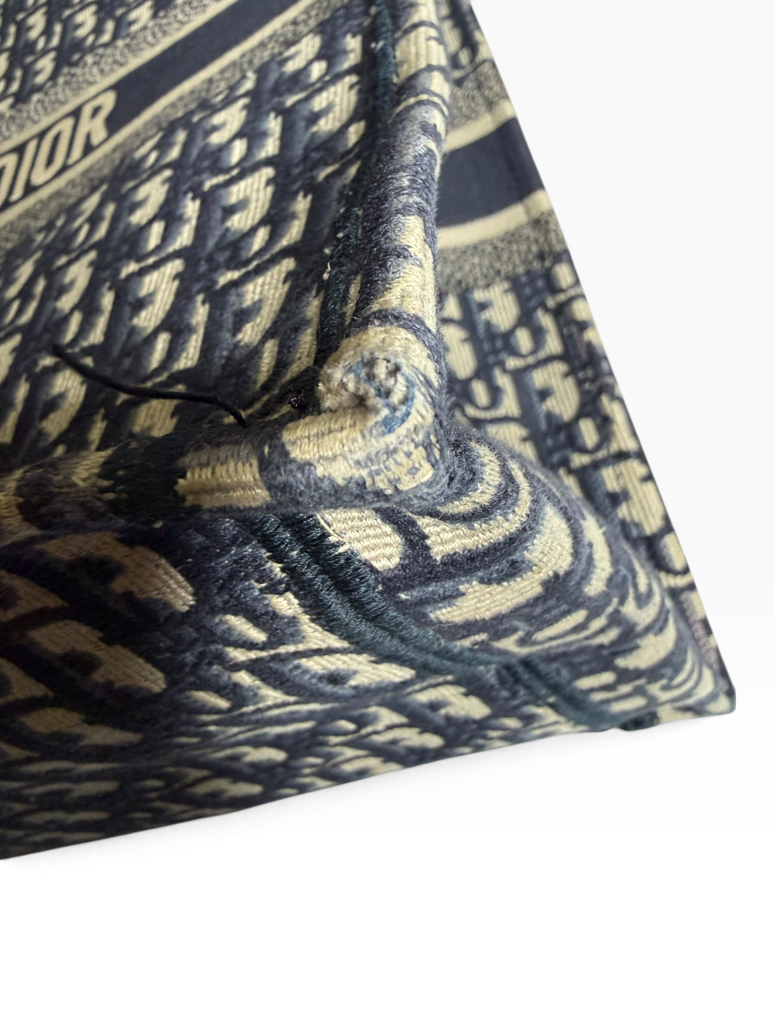 Dior Book Tragetasche | LOOP-Marktplatz