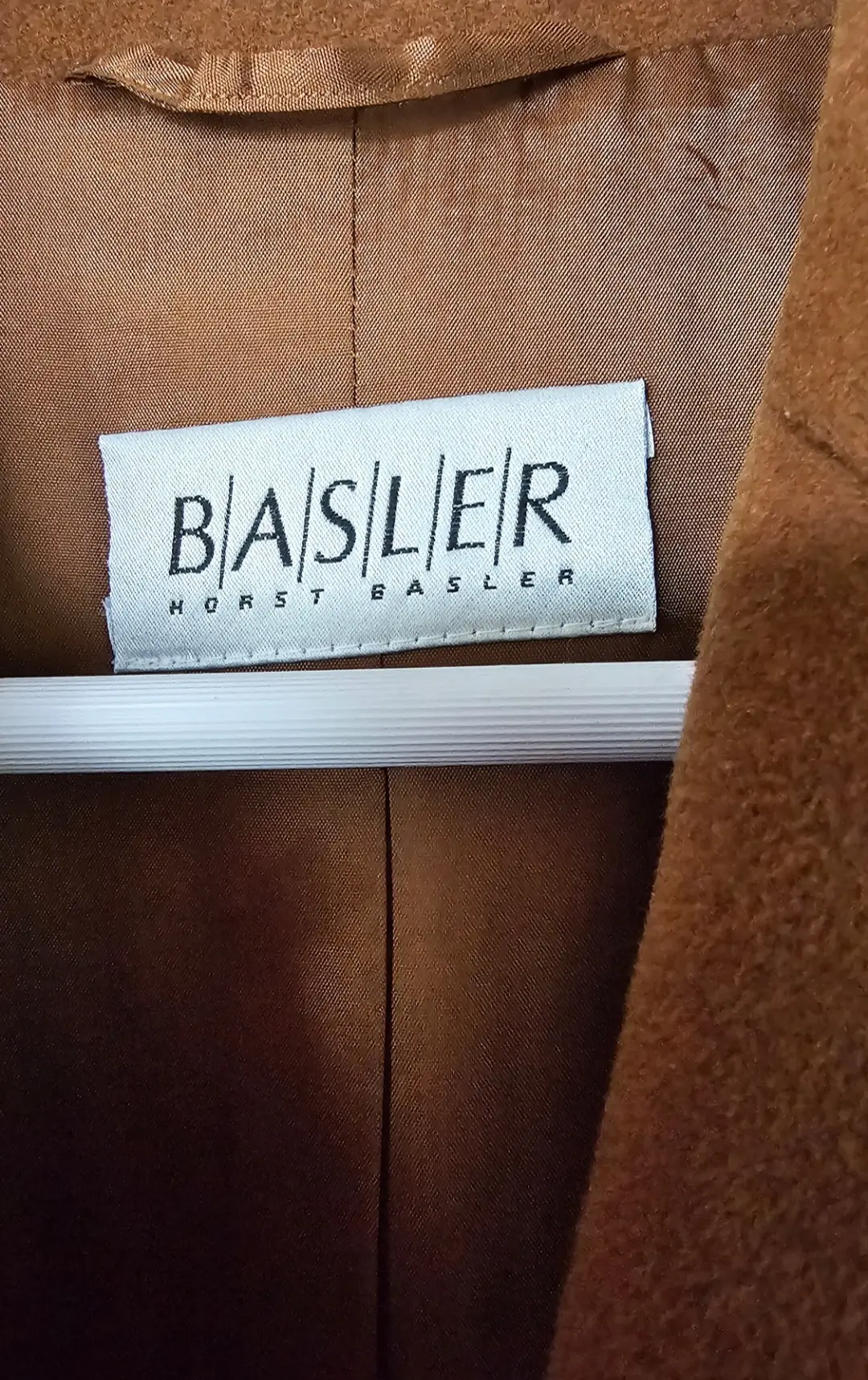 Basler, kamelfarbene Wolljacke | LOOP-Marktplatz