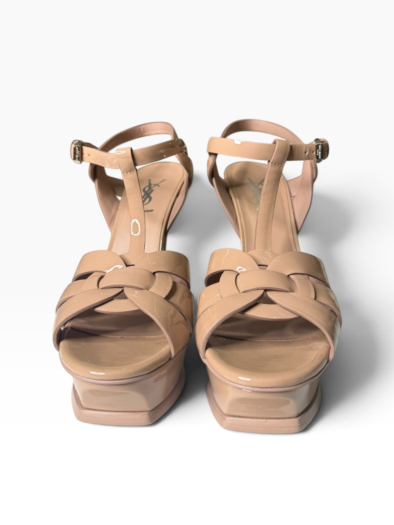 Sandalen „Tribute“ von Saint Laurent | LOOP-Marktplatz