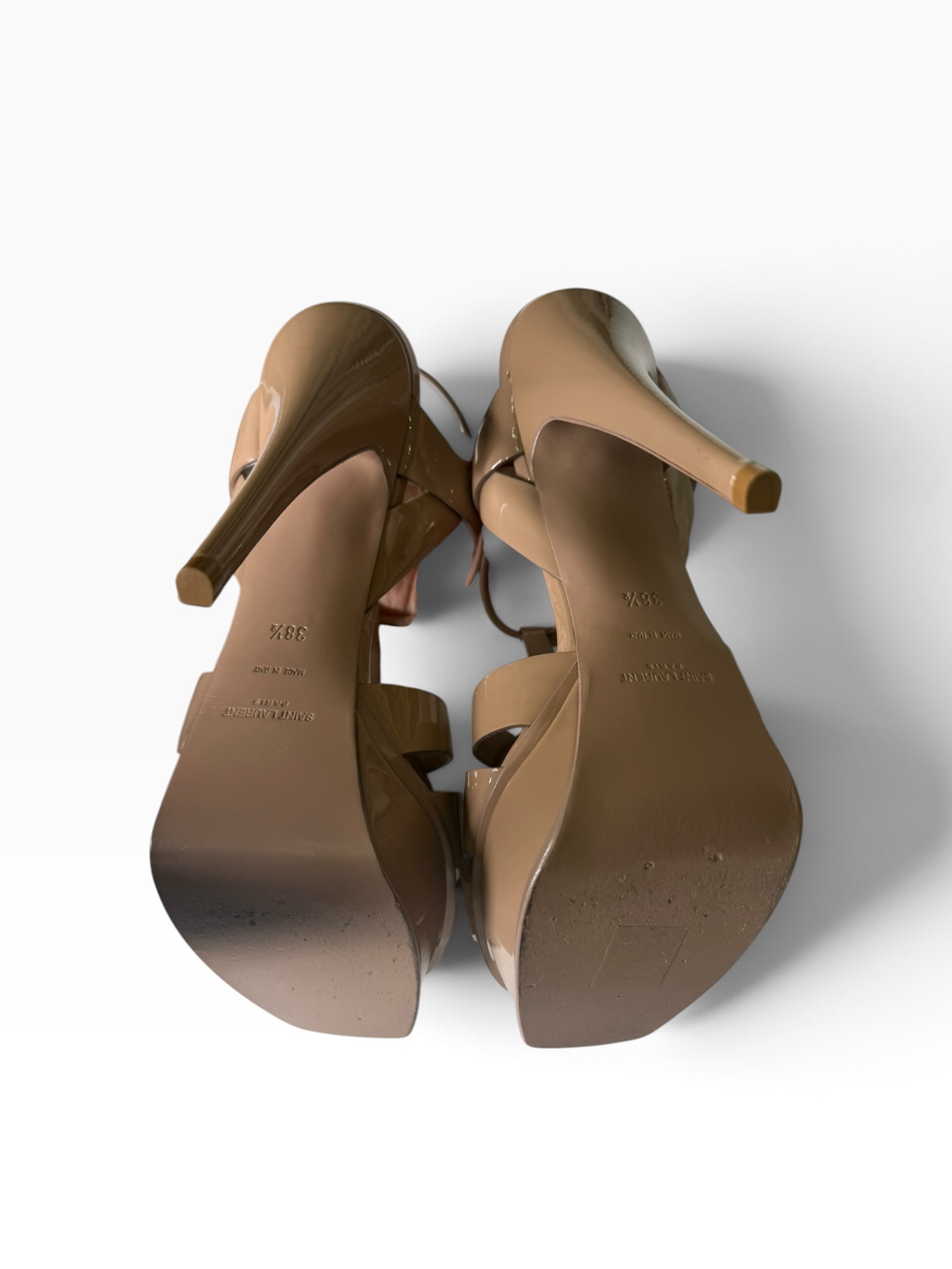 Sandalen „Tribute“ von Saint Laurent | LOOP-Marktplatz